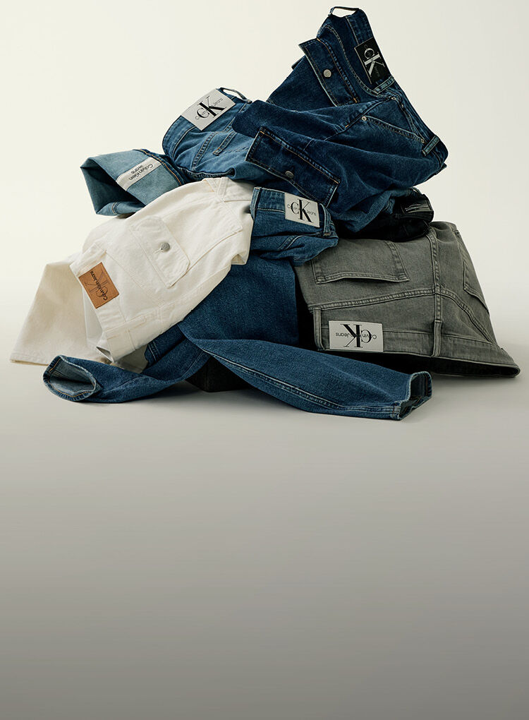 Geletterdheid Allergie Communicatie netwerk Shop the Latest in Calvin Klein Jeans collection | Calvin Klein Singapore