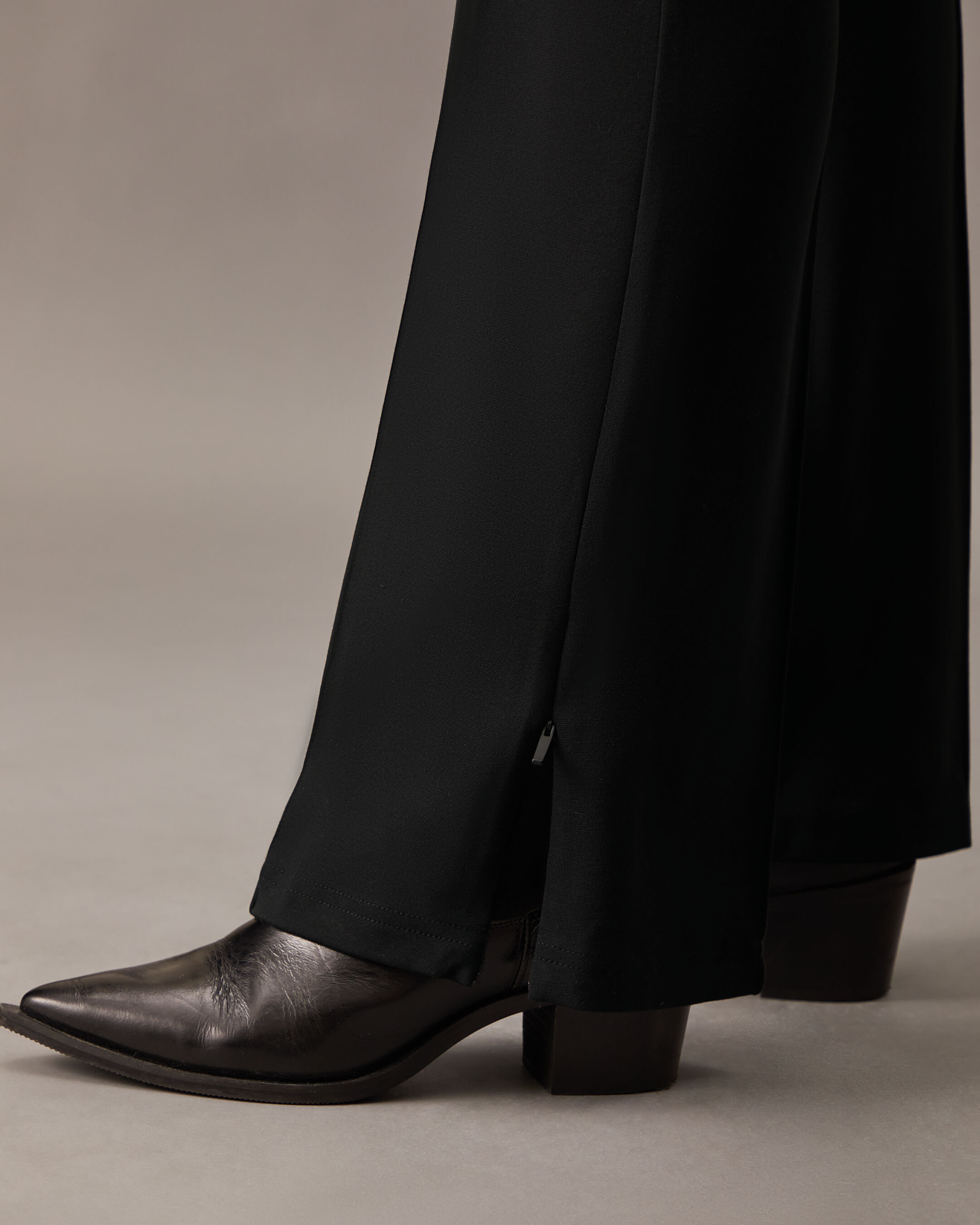 ★ ★ Women's High Rise Flare Milano Pants Black High Rise Flare Milano Pants | black | Calvin Klein Singapore