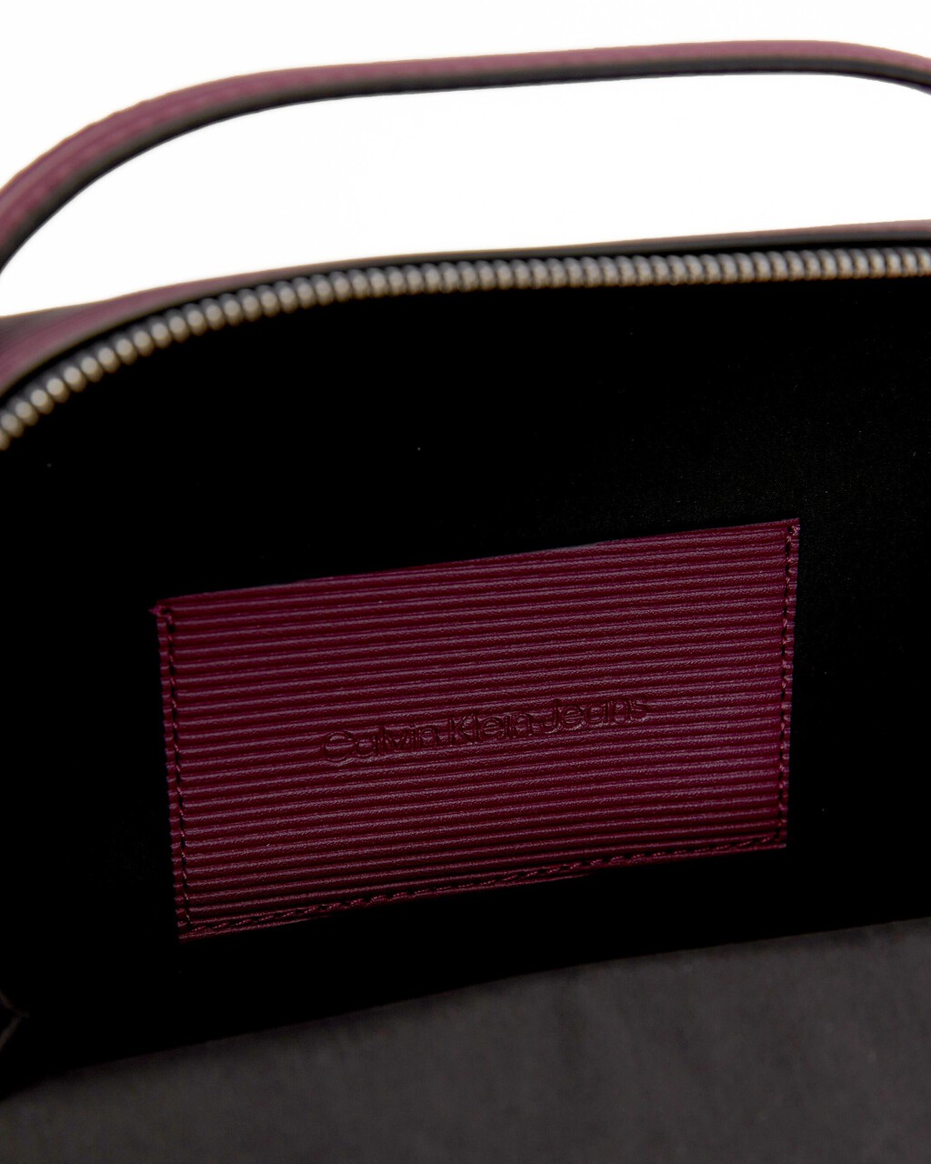 Minimal Monogram Camera Bag, AMARANTH, hi-res
