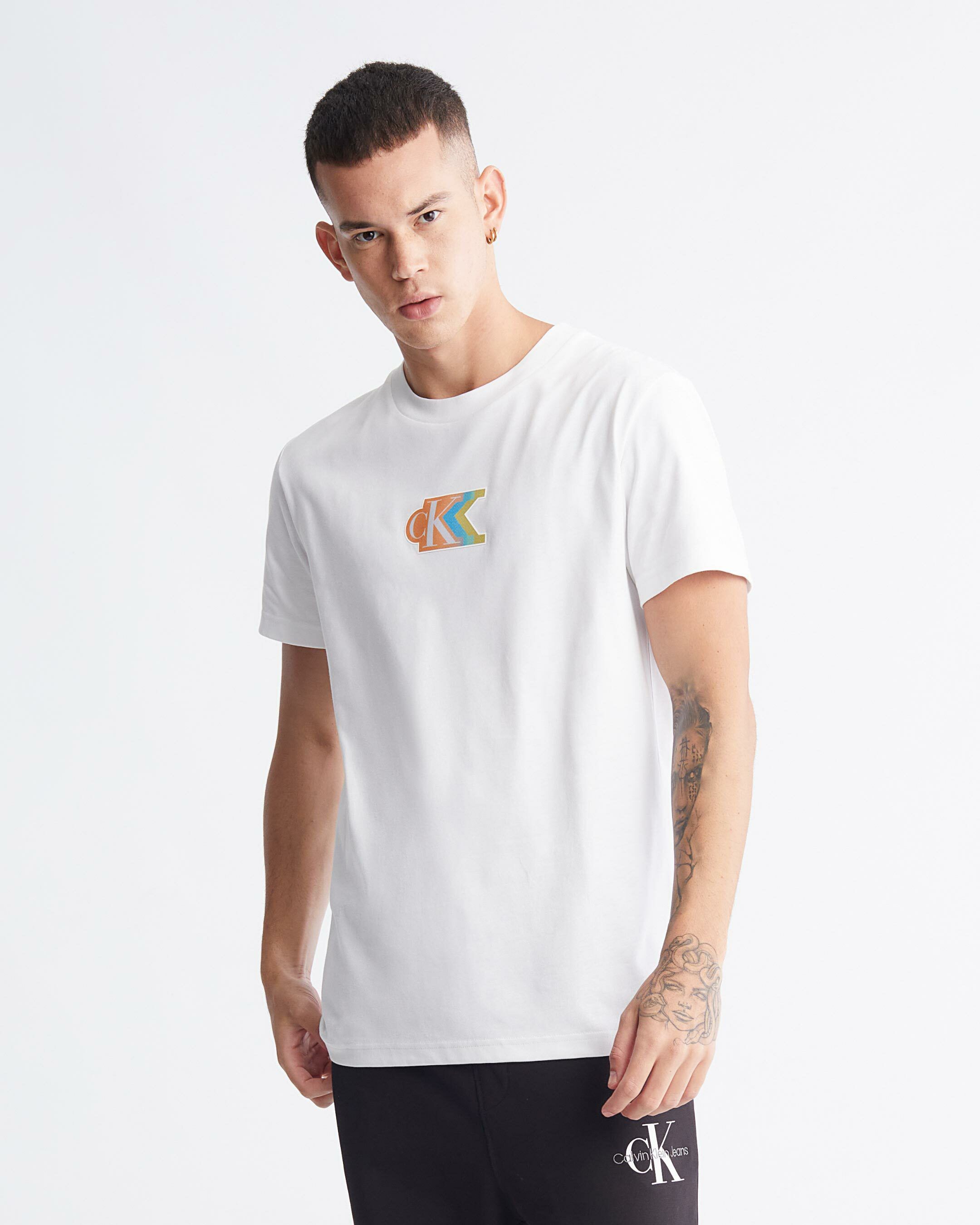 37.5 Unisex Gradient Logo Tee white Calvin Klein Singapore