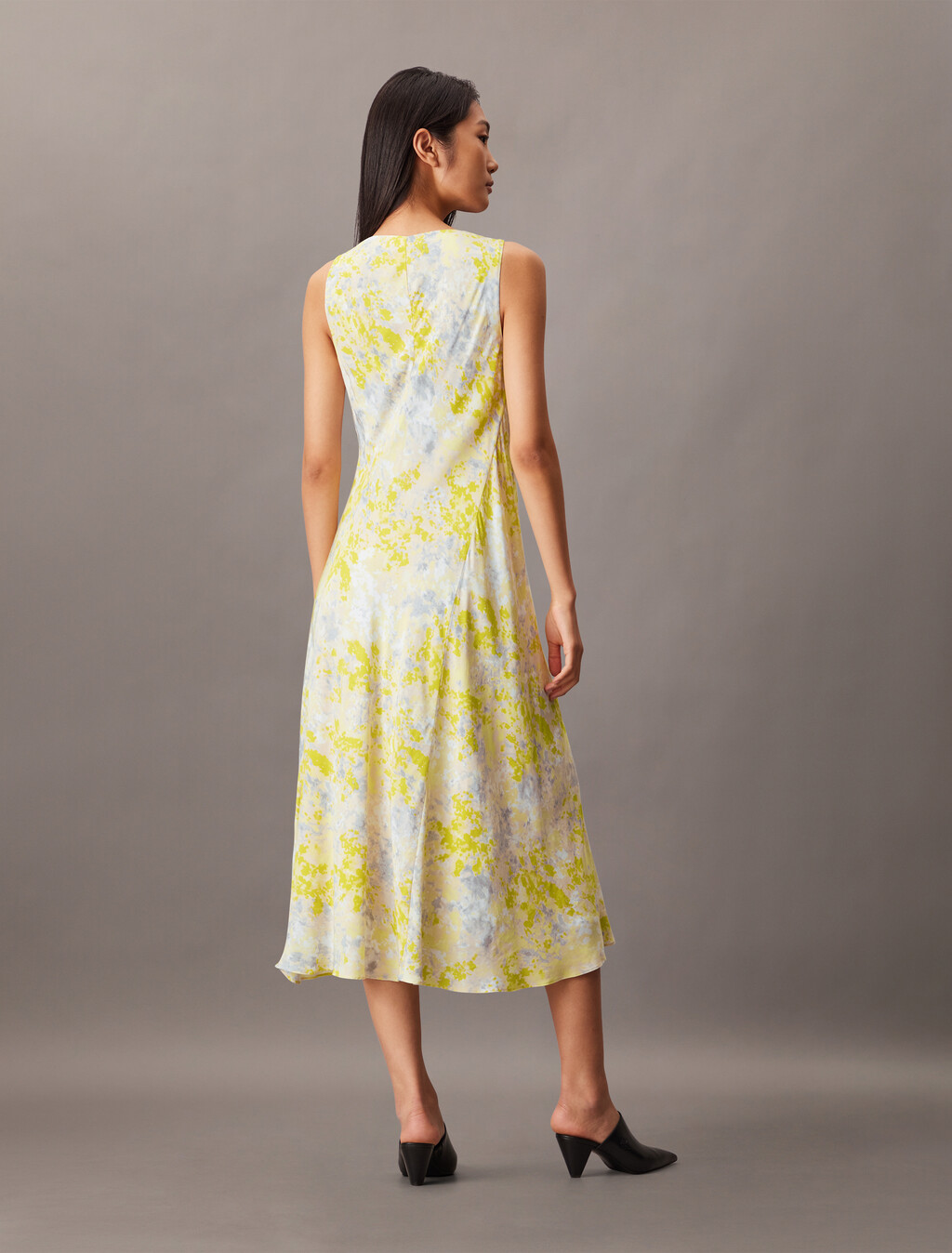 Abstract Print Ecovero V Neck Dress, 18622 CSW25S_P012+1_Formal Grey, hi-res