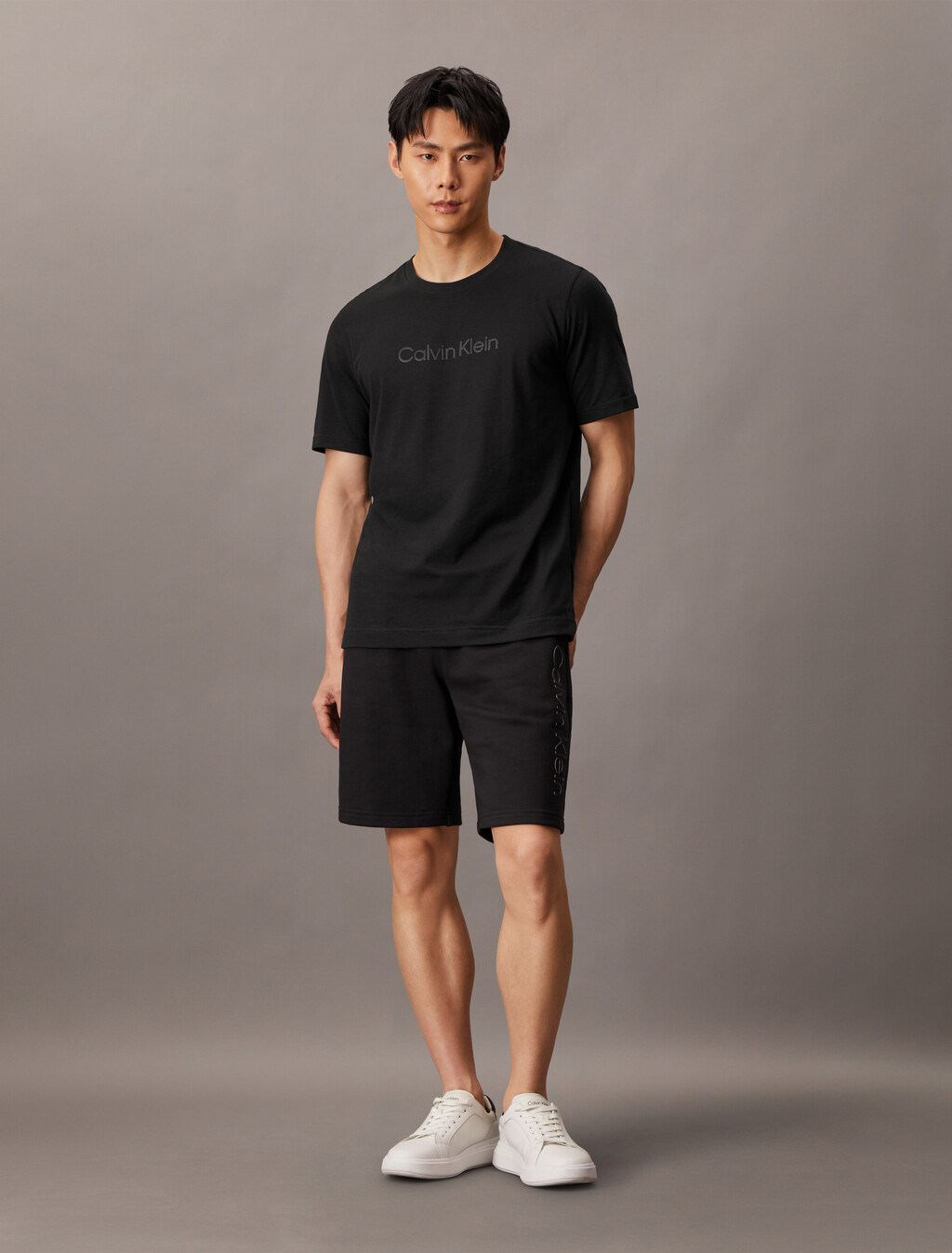 Essential Logo Short Sleeve Tee, Black, hi-res