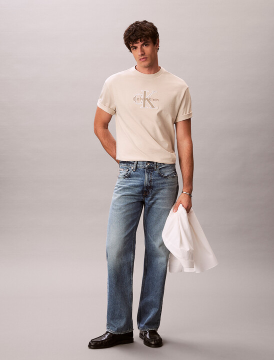 Relaxed Logo Appliqu&eacute; T-shirt