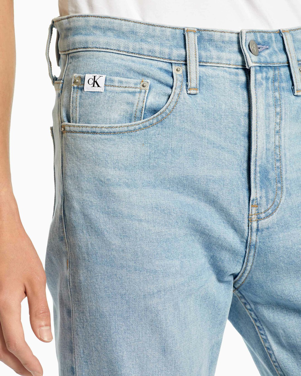 90S DISTRESSED STRAIGHT JEANS, Bleached Blue Dstr, hi-res