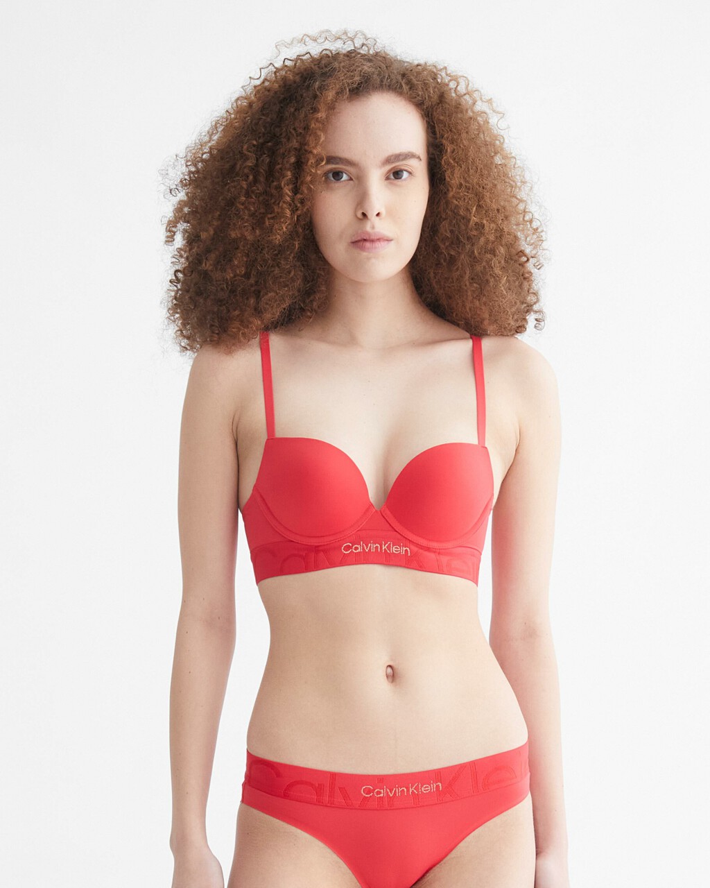 Calvin Klein Women's Form Push Up Plunge Bra, 30B, Manic red: Buy