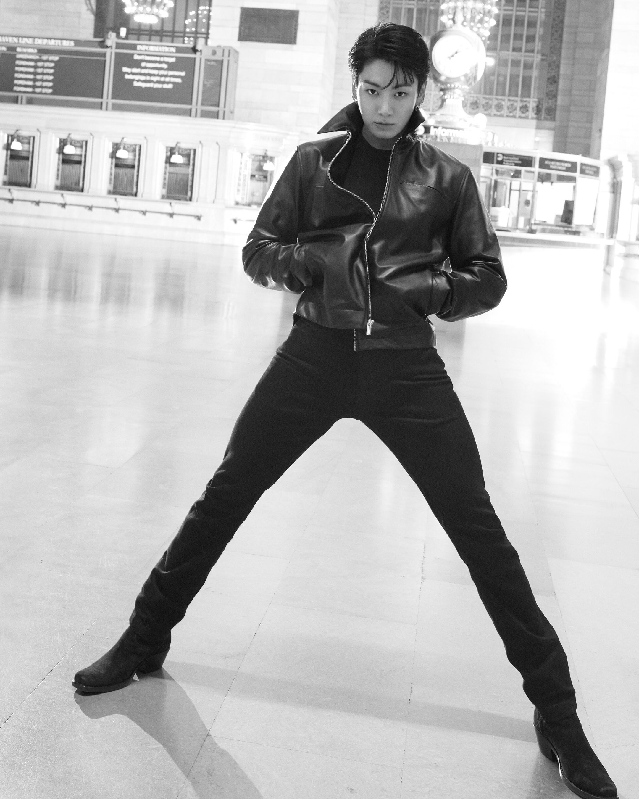 Calvin klein store bomber leather jacket