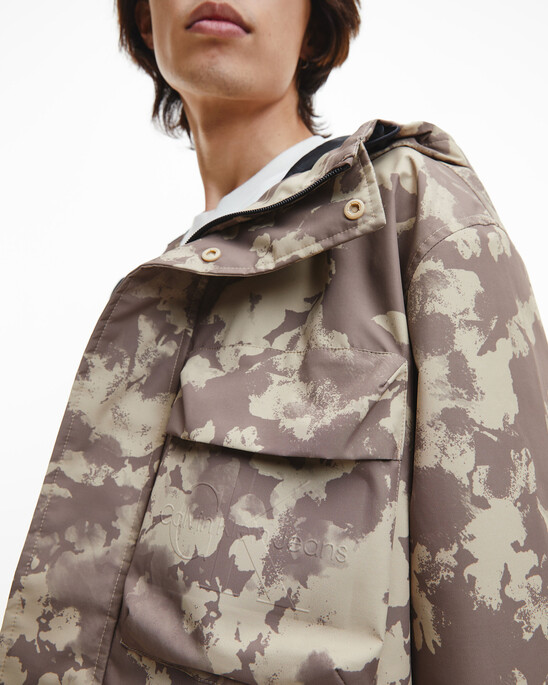 RECYCLED POLYESTER HOODED WINDBREAKER