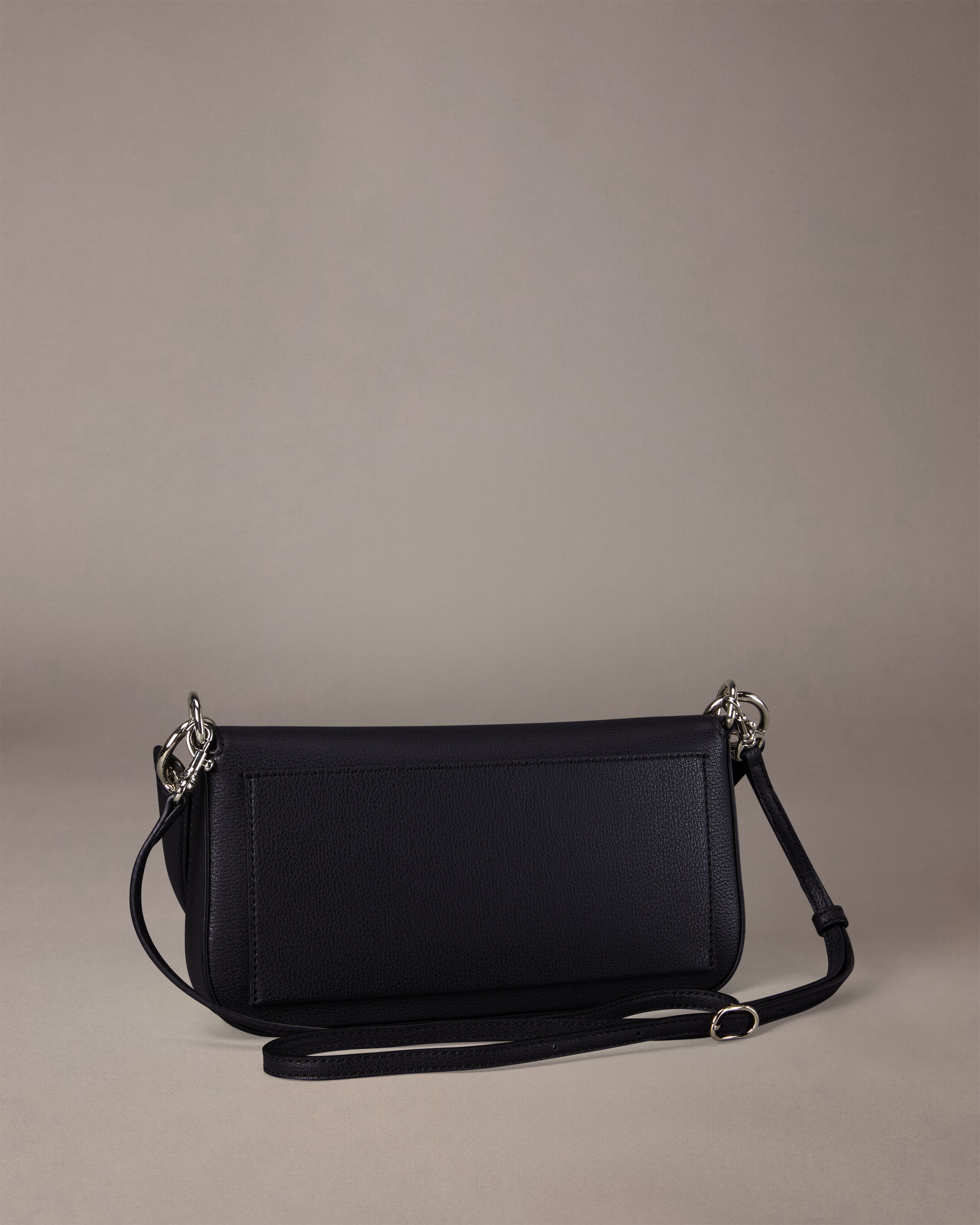 [CK JEANS] Minimal Monogram Flap Shoulder Bag 20 ★人気★ ☆【CK JEANS】 Minimal Monogram Flap Shoulder Bag ☆ (Calvin