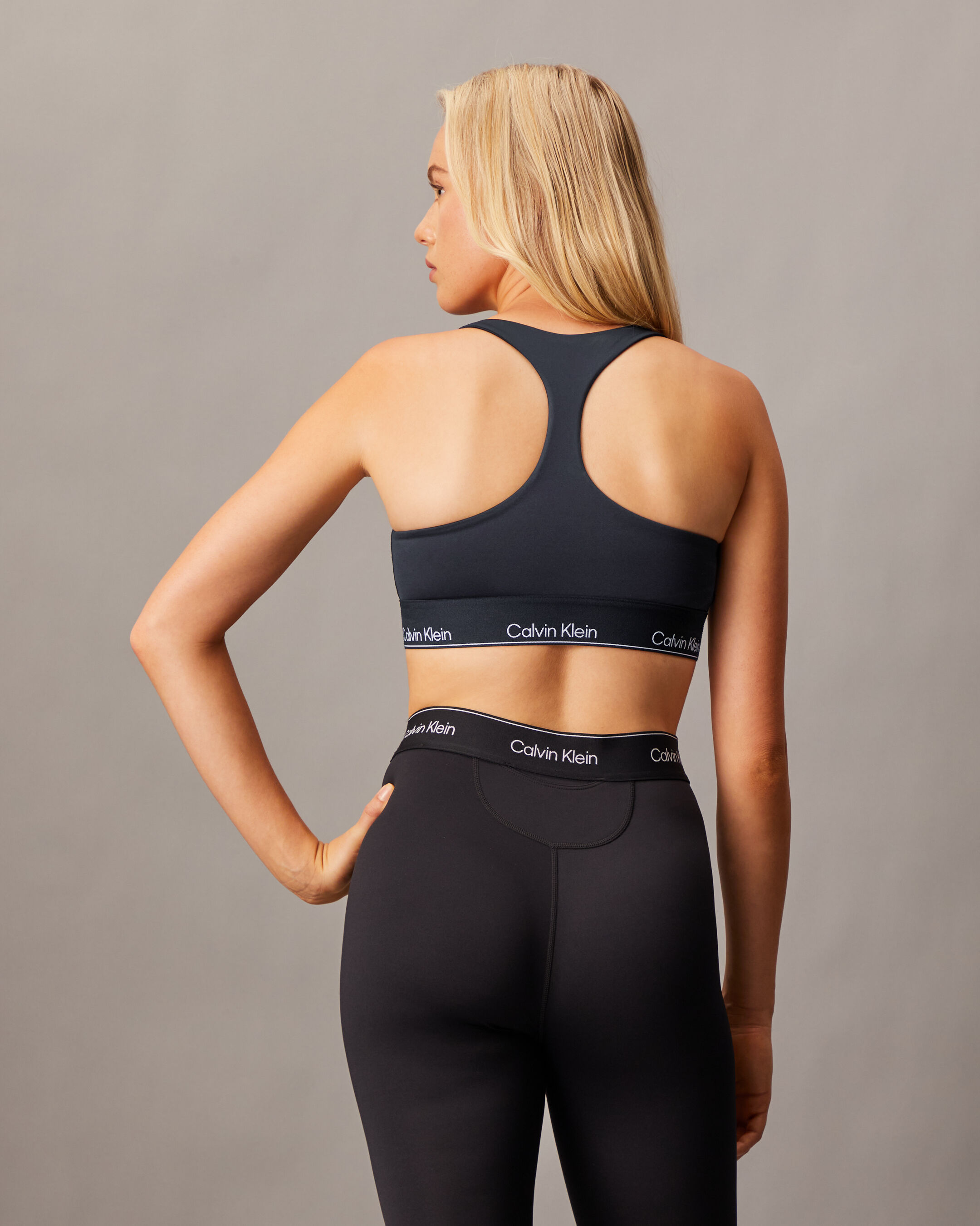 Calvin klein sports bra and leggings set hotsell