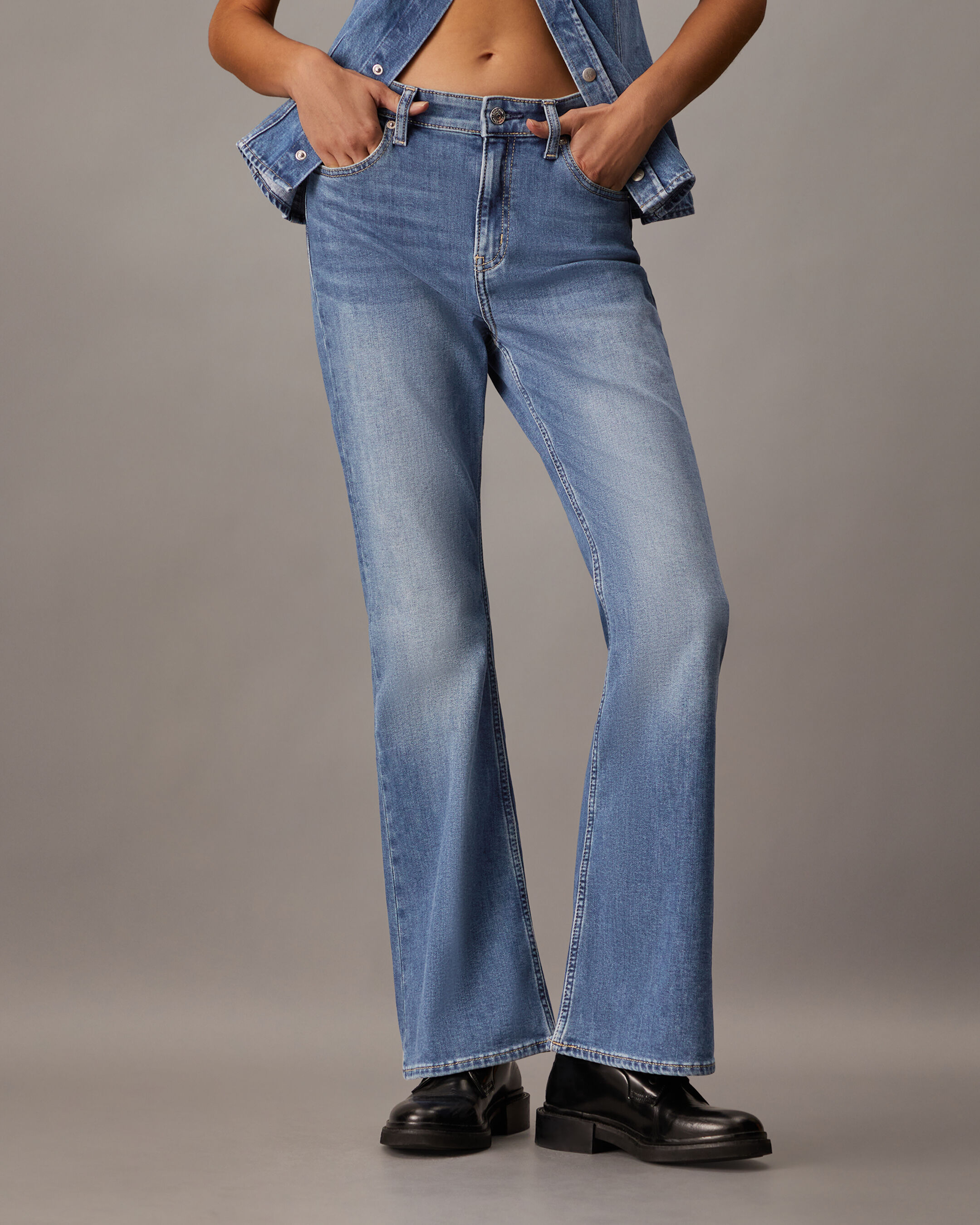 Luxe Lined High Rise Flared Jeans | blue | Calvin Klein Singapore