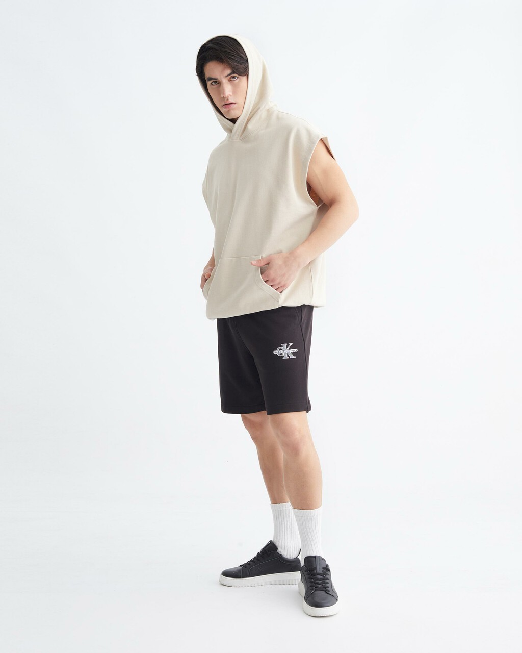 LEATHER PATCH SLEEVELESS HOODIE, Classic Beige, hi-res
