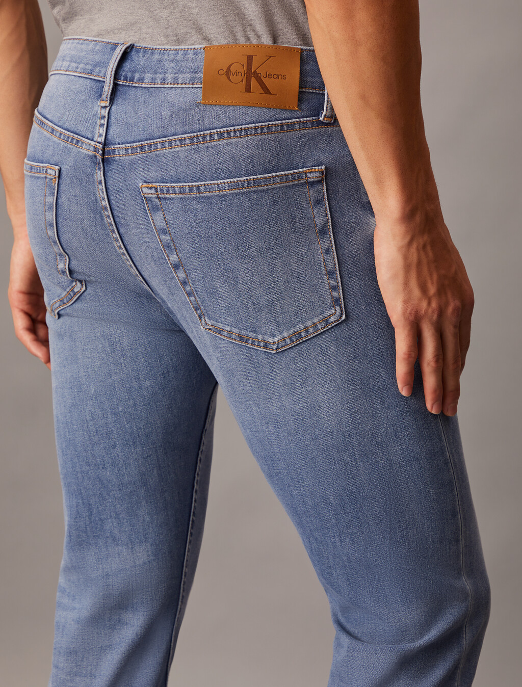37.5 Bi-Stretch Slim Jeans, Denim Light, hi-res