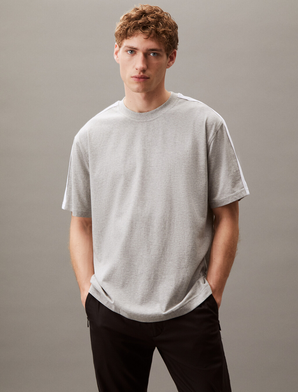 Essential Relaxed Tee, BC01 Light Grey Heather, hi-res