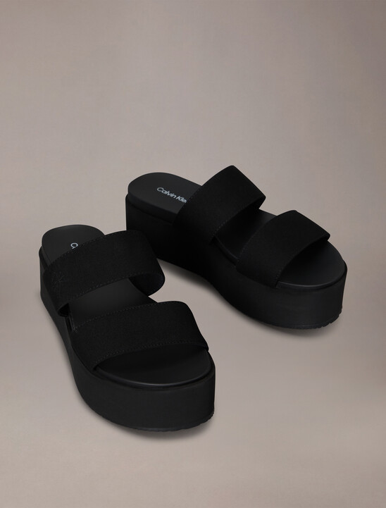 Flatform Sandal