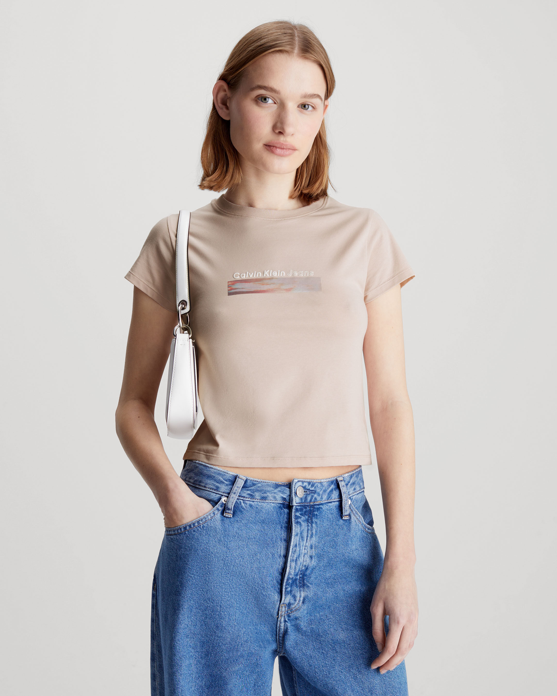 Calvin klein cropped sales logo t shirt