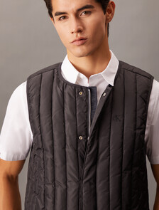 Ultra Lightweight Padded Vest, Ck Black, hi-res