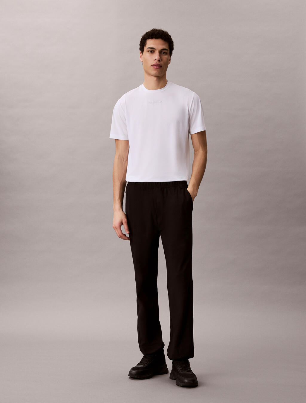 Icon Sport Mesh Short Sleeve Tee, Classic White, hi-res