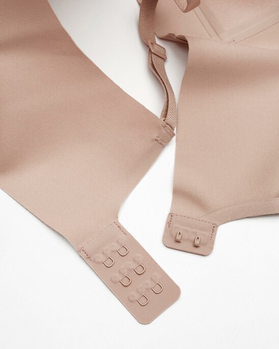 INVISIBLES LIGHTLY LINED TRIANGLE BRA