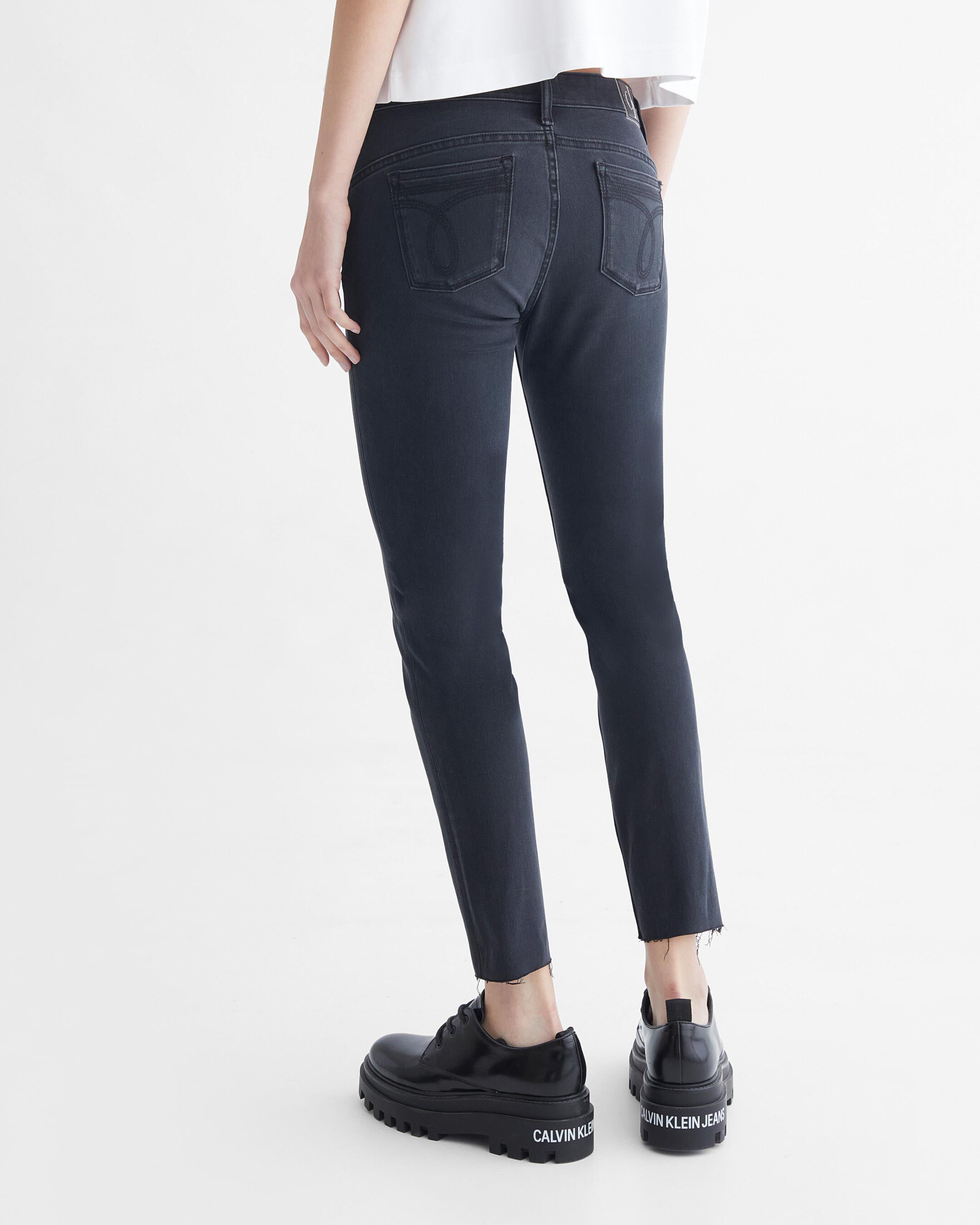Next black clearance cropped jeans