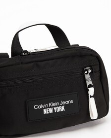 SPORT ESSENTIALS PHONE CROSSBODY BAG, BLACK, hi-res