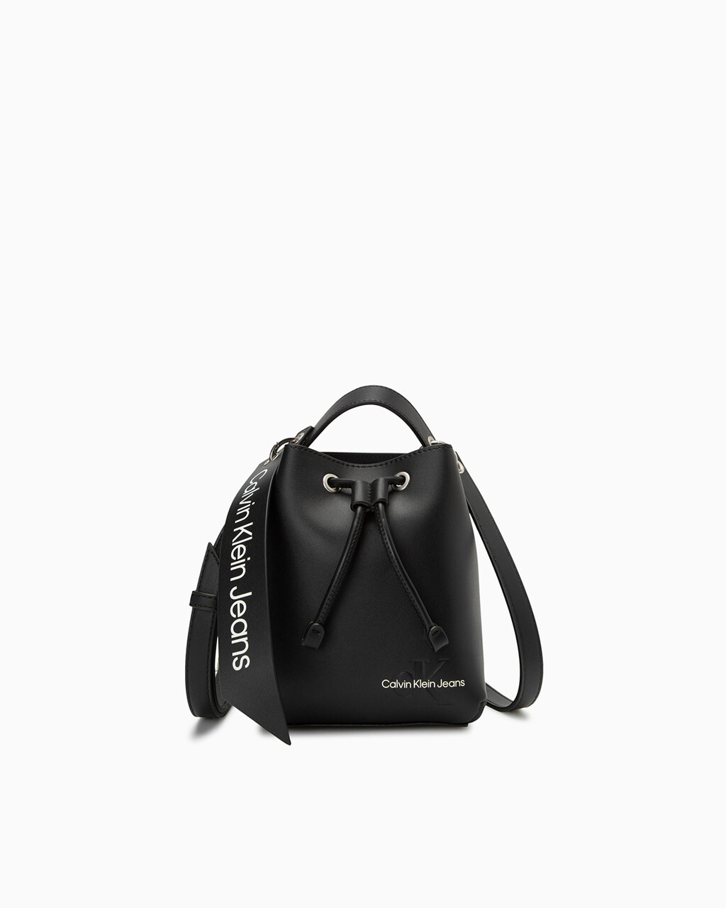 SCULPTED BUCKET BAG | black | Calvin Klein Singapore