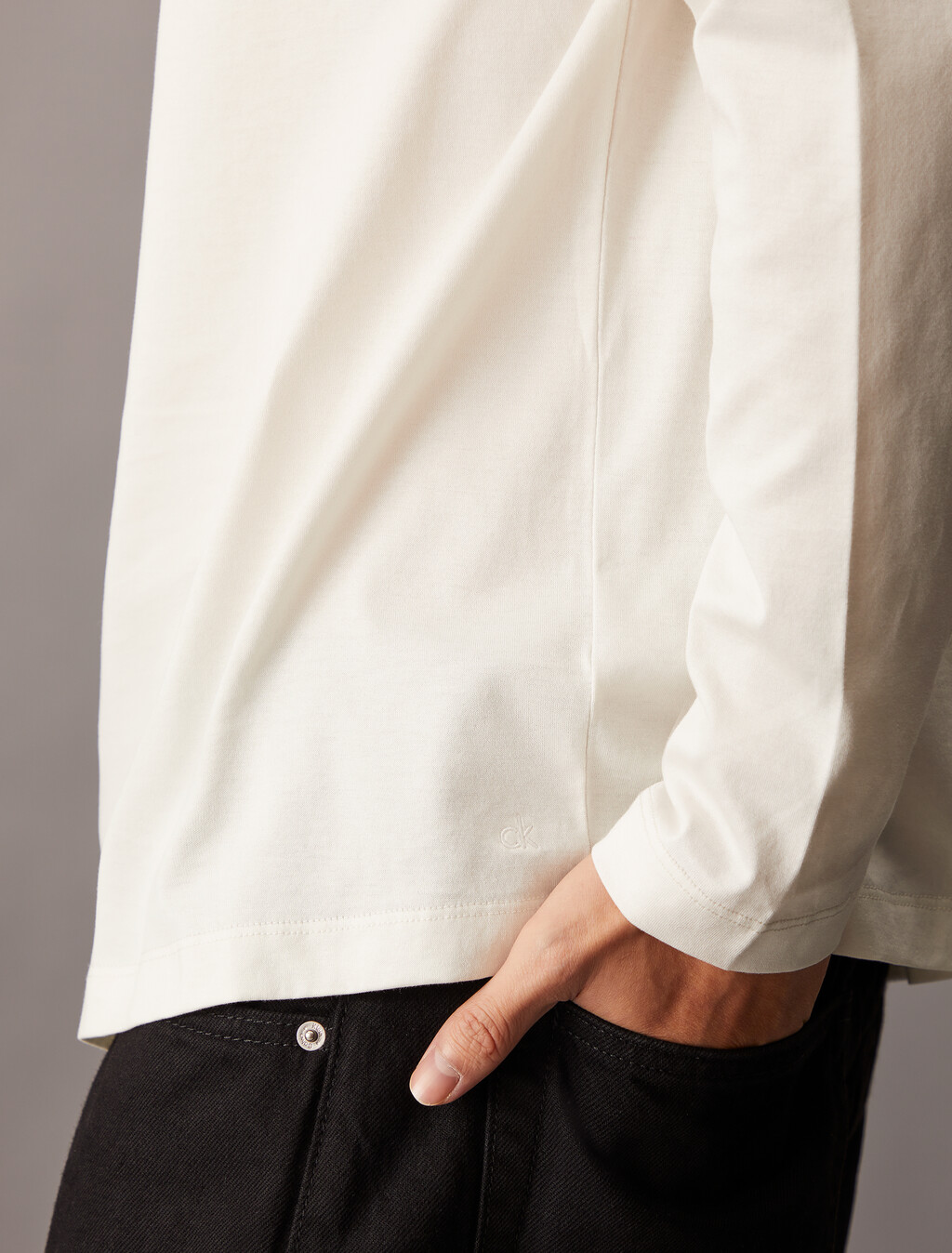 The Calvin Mercerized Tee, Vaporous Gray, hi-res