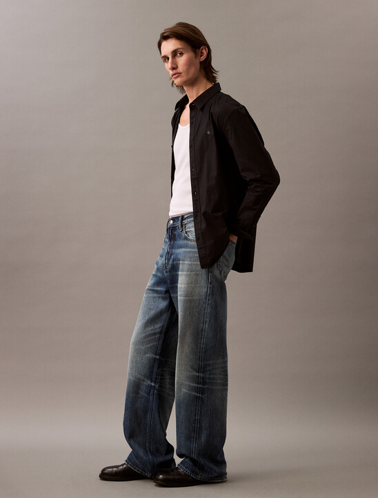 Solid Classic Oxford Button-Down Shirt