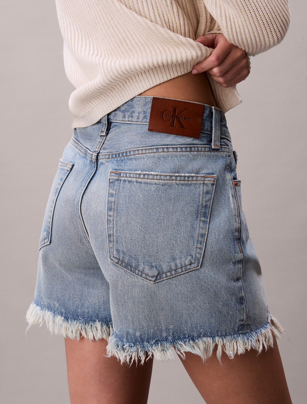 90s Relaxed Frayed Denim Shorts, BARDOT BLUE, hi-res