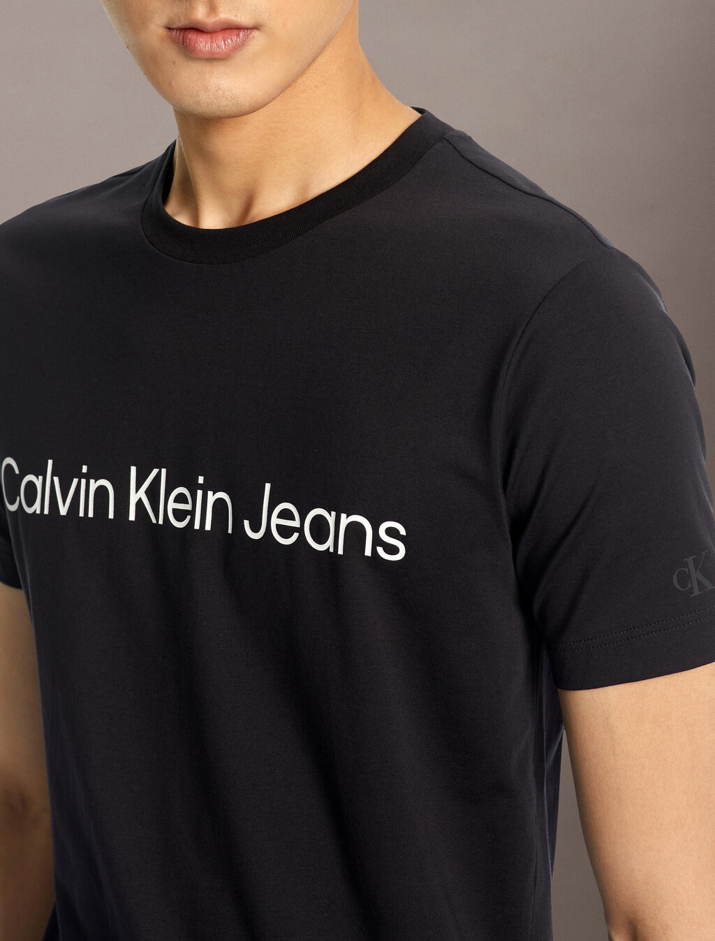 Institutional Logo Slim Tee, Ck Black, hi-res