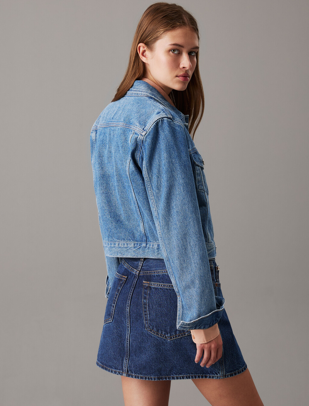 Cropped 90's Denim Jacket, Denim Medium, hi-res