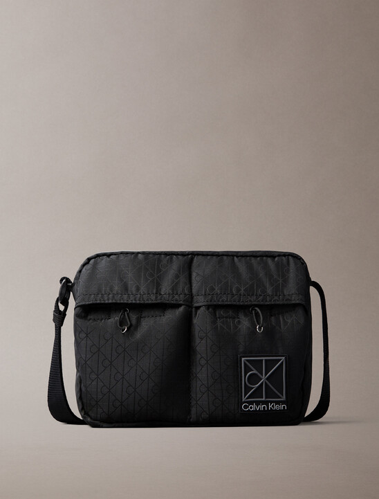 Water-Repellent Ripstop Crossbody Camera Bag