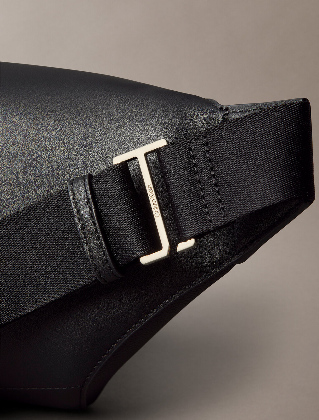 Micro Pebble Waist Bag, Black, hi-res