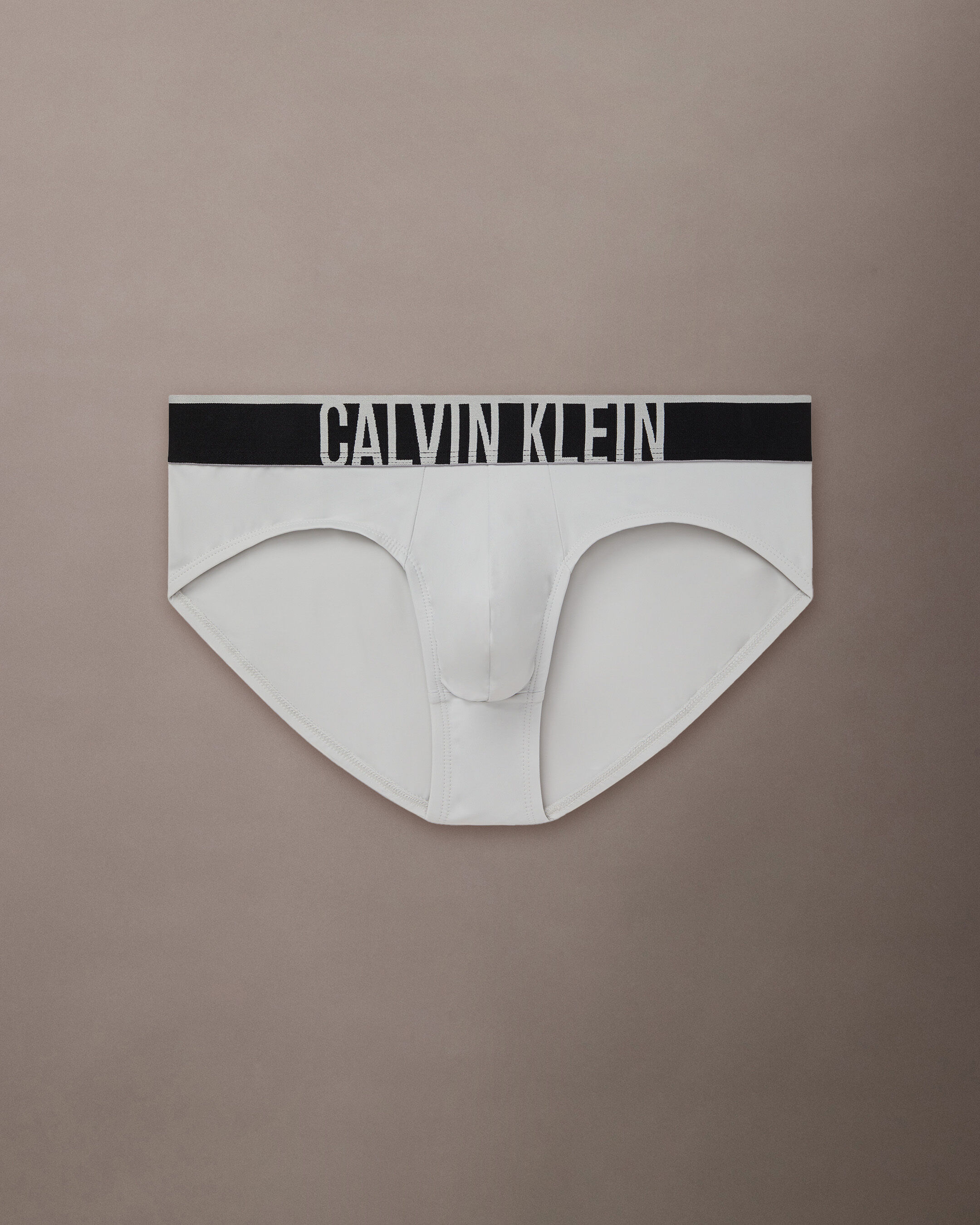 Calvin klein intense power sliders hotsell