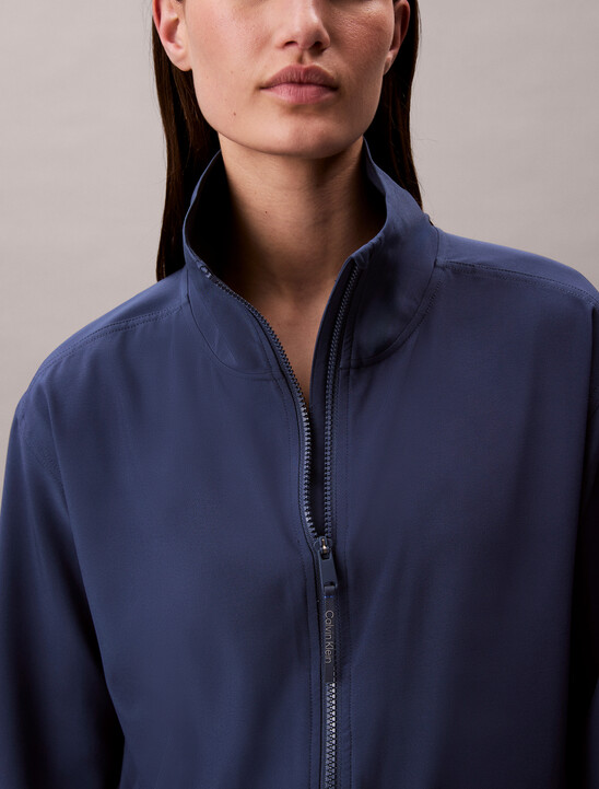 Essentials Modern Sport Windbreaker