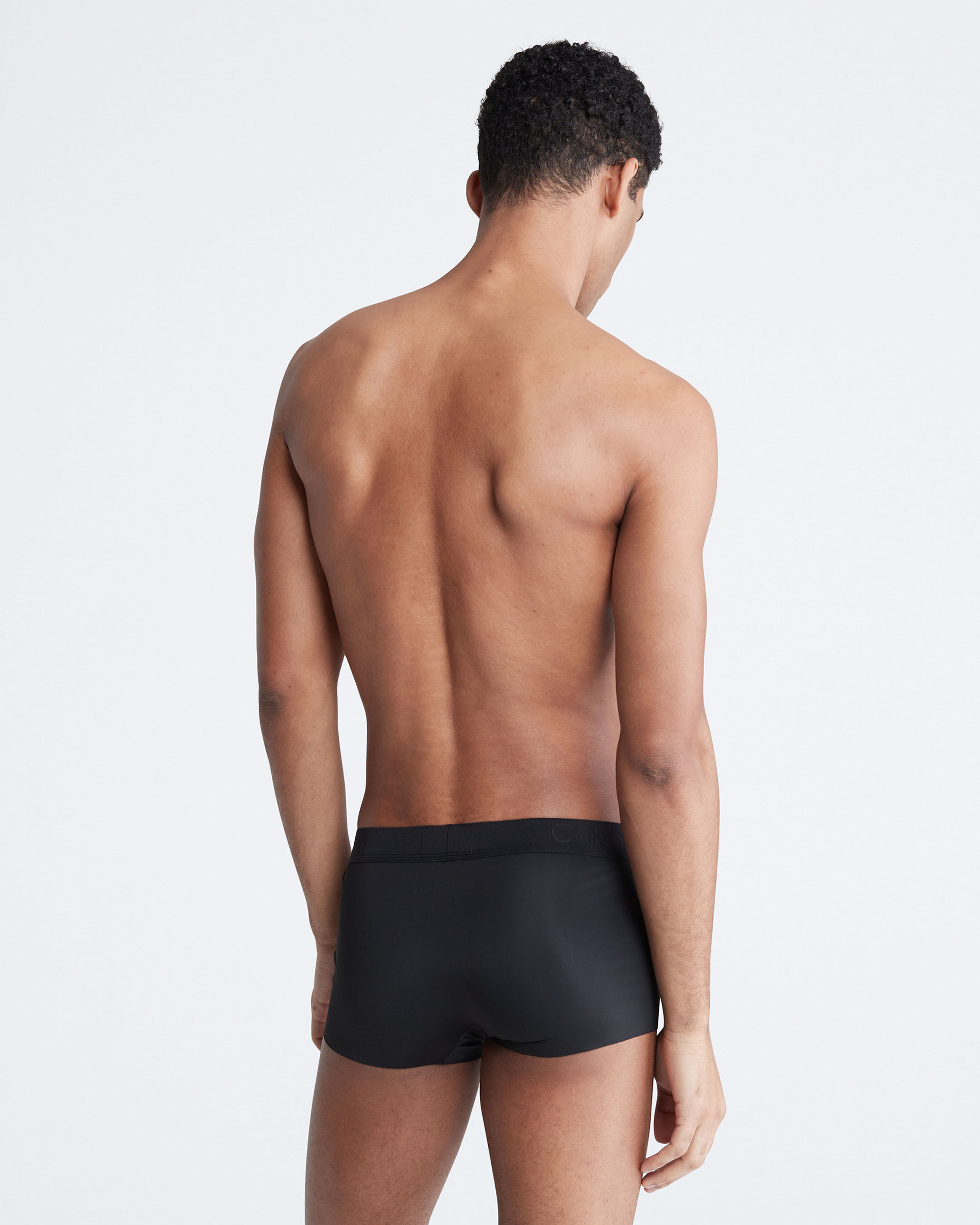 Low waist trunks 2025