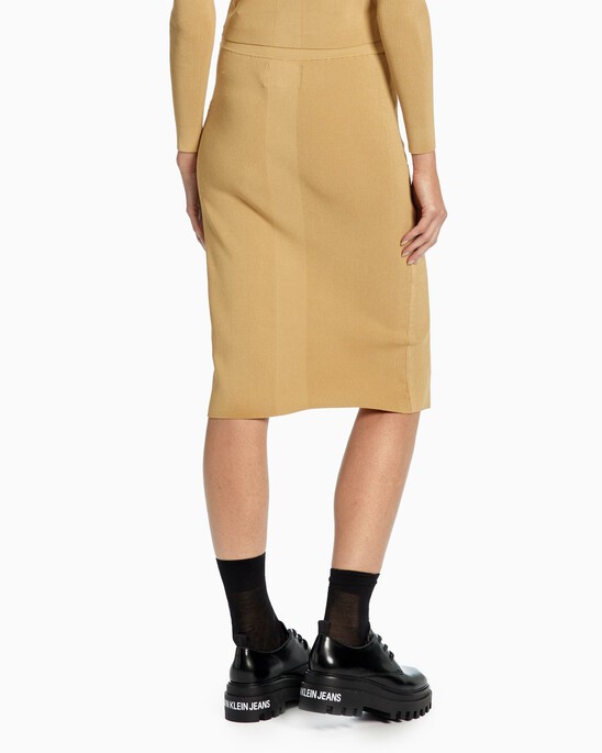 MONOGRAM BADGE RIB KNIT SKIRT