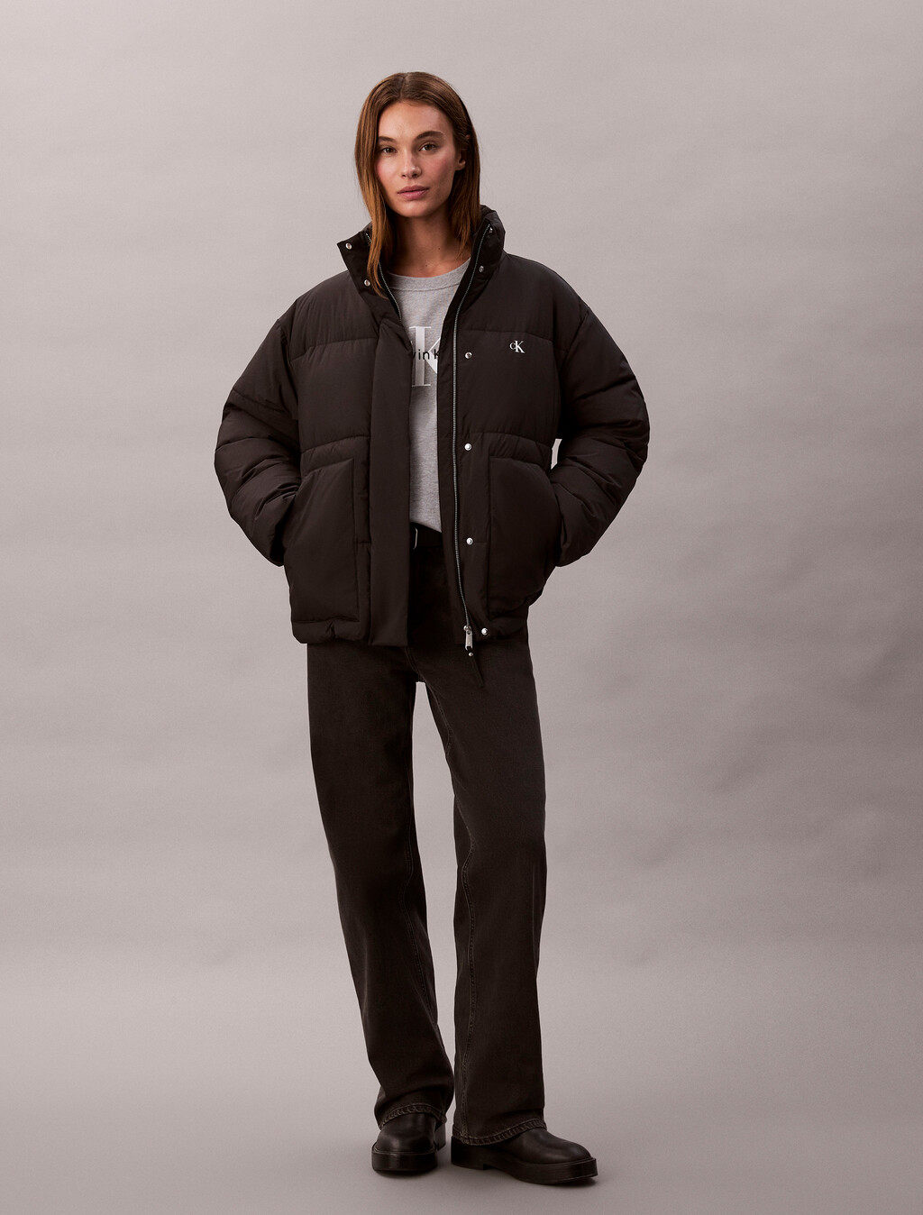 A-Md Wt Clssc Pffr, Black, hi-res
