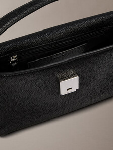 Pebble Grain Shoulder Bag, Black, hi-res
