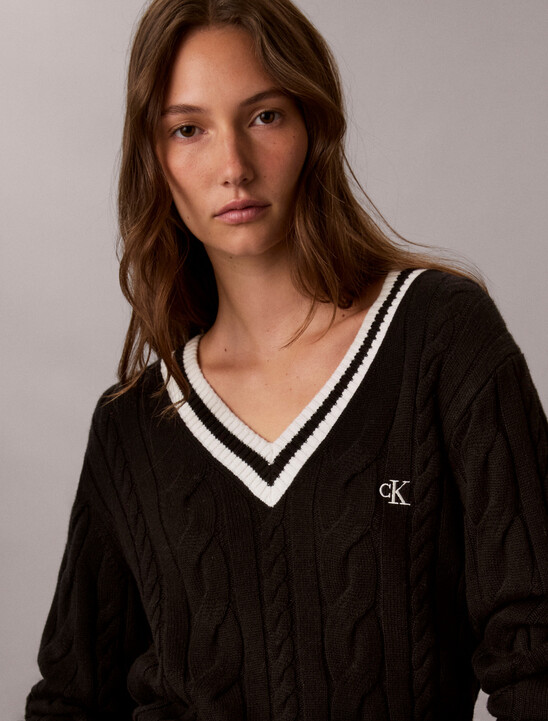 Cable Knit V-Neck Sweater