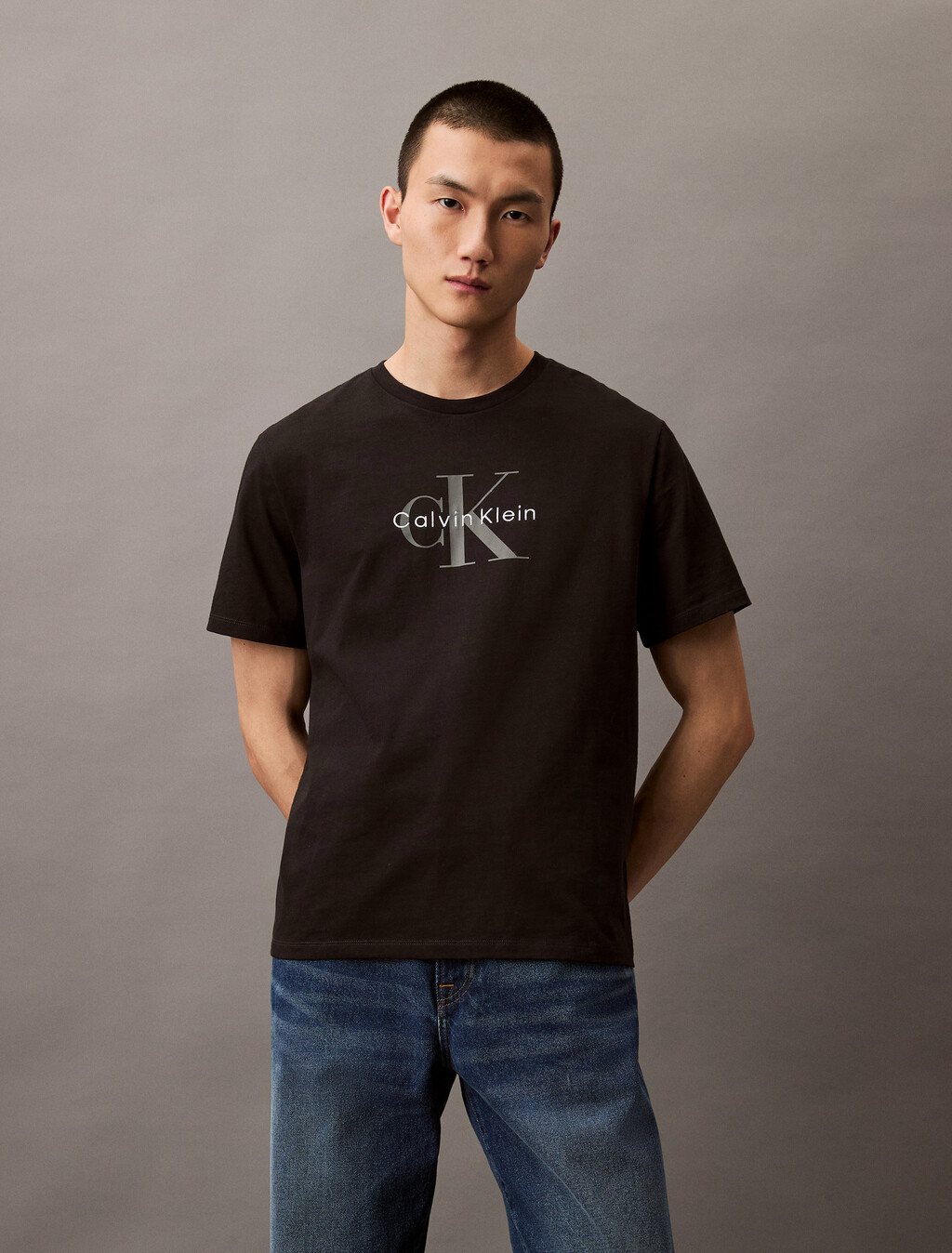 Monogram T-shirt, Black, hi-res