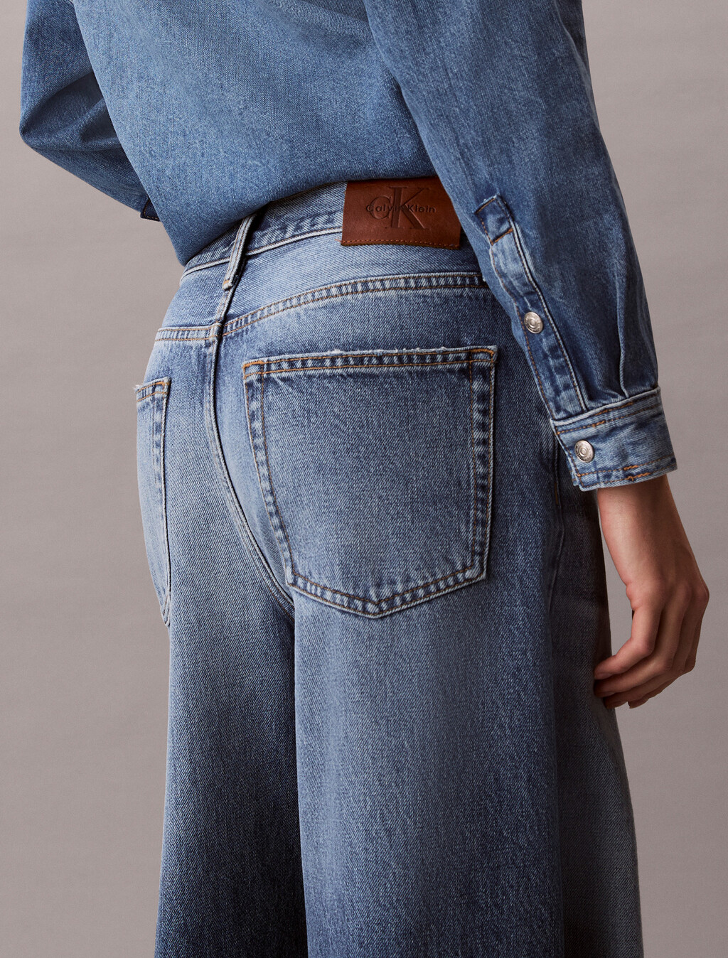 Low Rise Distressed Baggy Jeans, SLASHED INDIGO, hi-res