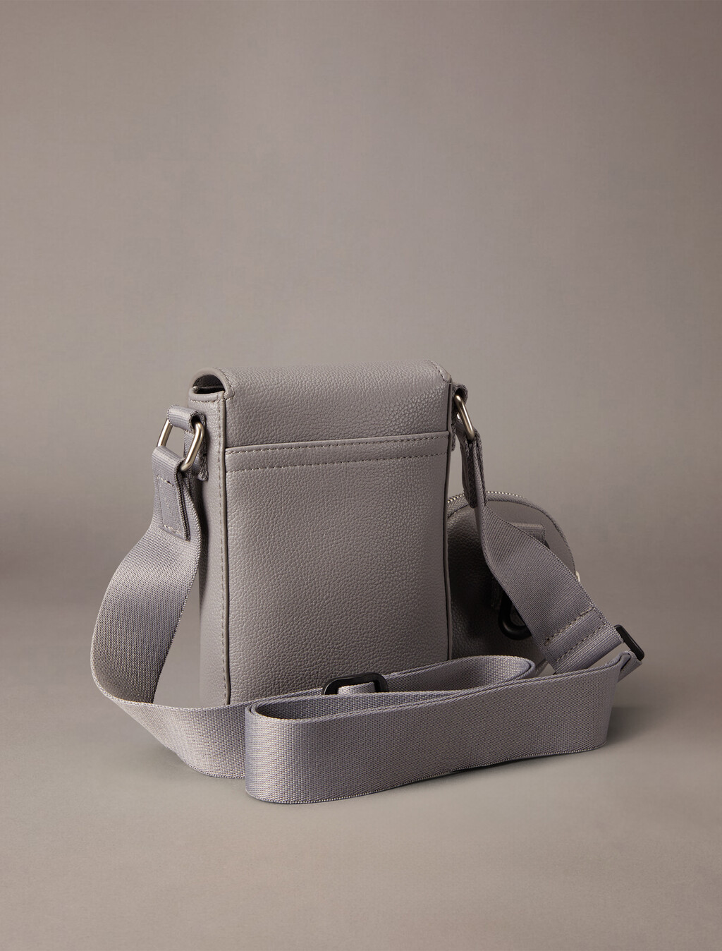 Sculpted Impression Flap Phone Pouch, Titanium, hi-res