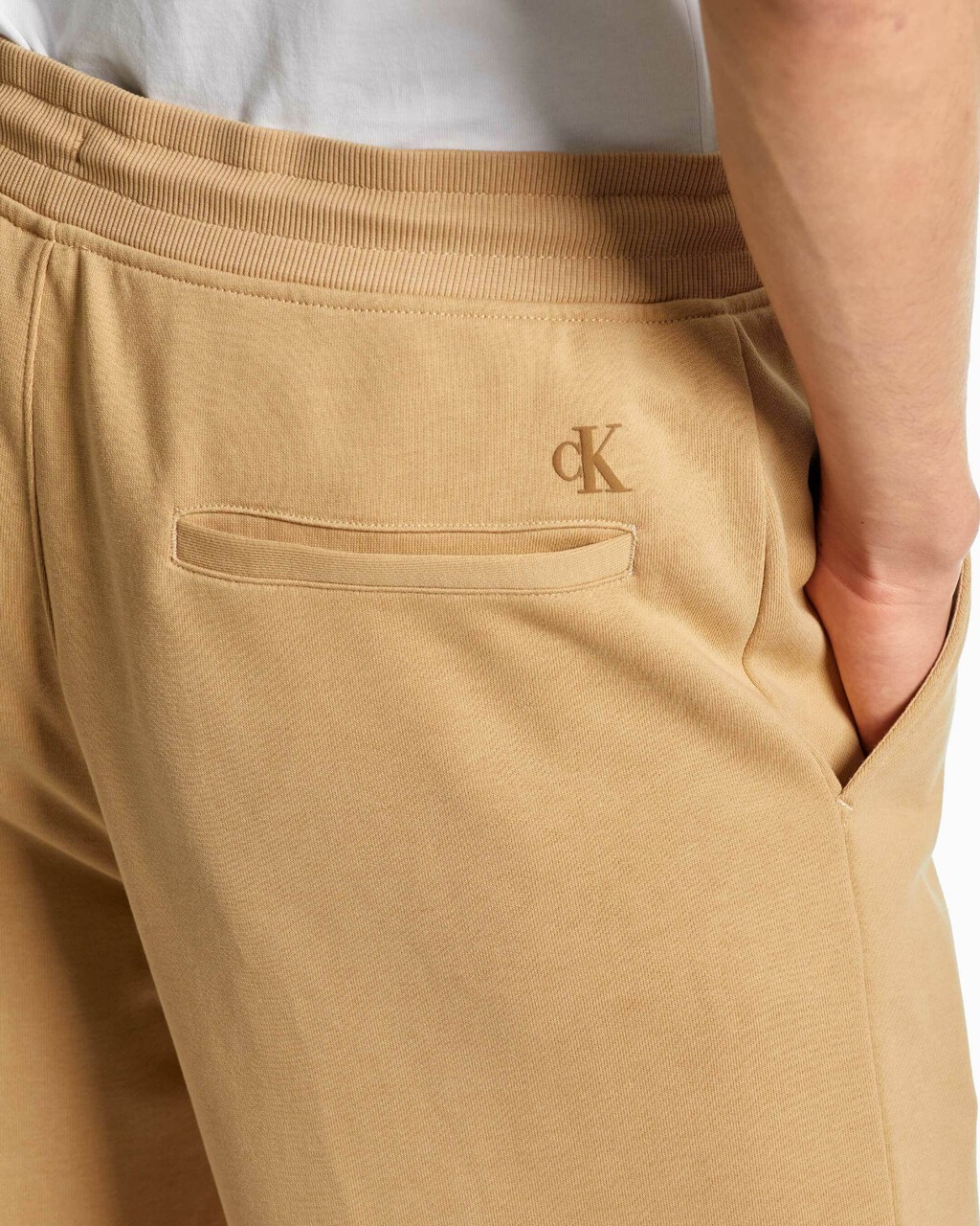 GENDER FLUID DISRUPTED LOGO SWEATPANTS, Tawny Sand, hi-res