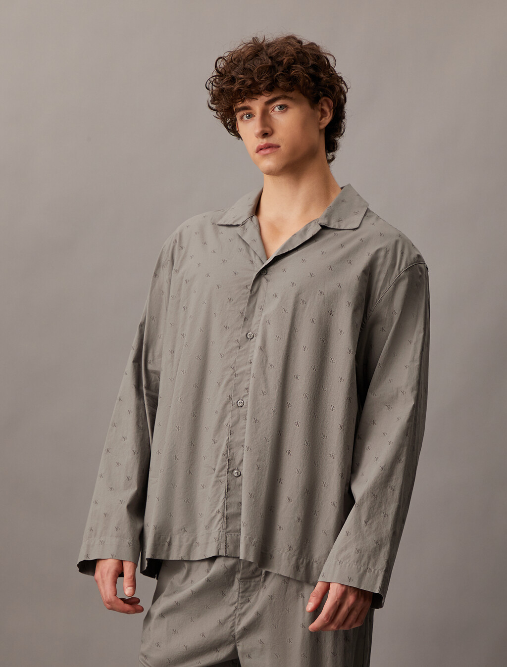 Classic Comfort Button Down Shirt, 17496 DIAMOND LOGO+BRUSHED NICKEL, hi-res