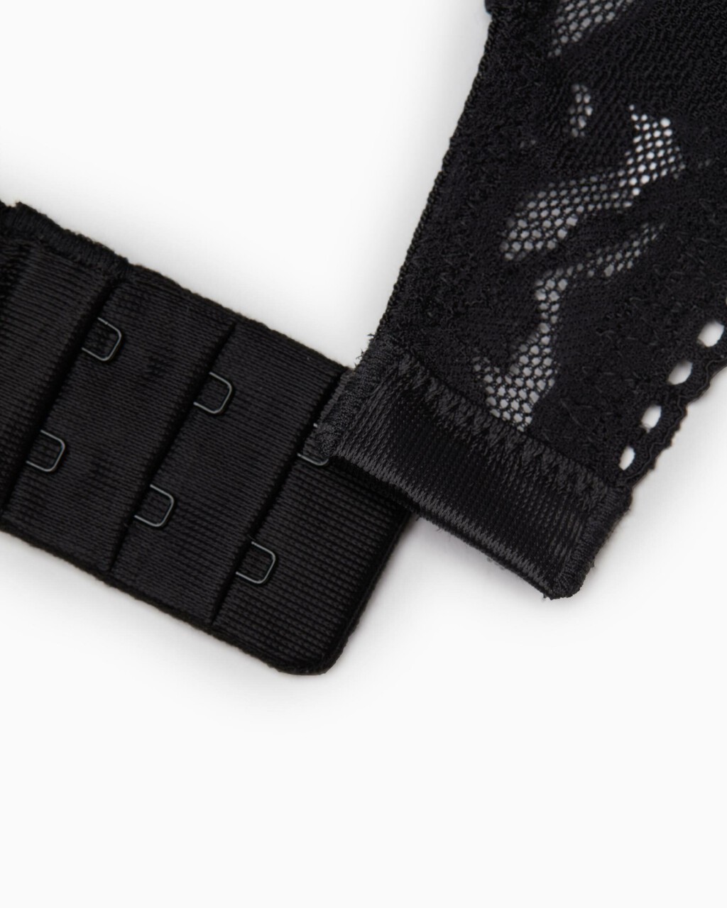 COMFORT LACE LIGHTLY LINED BRALETTE, BLACK, hi-res