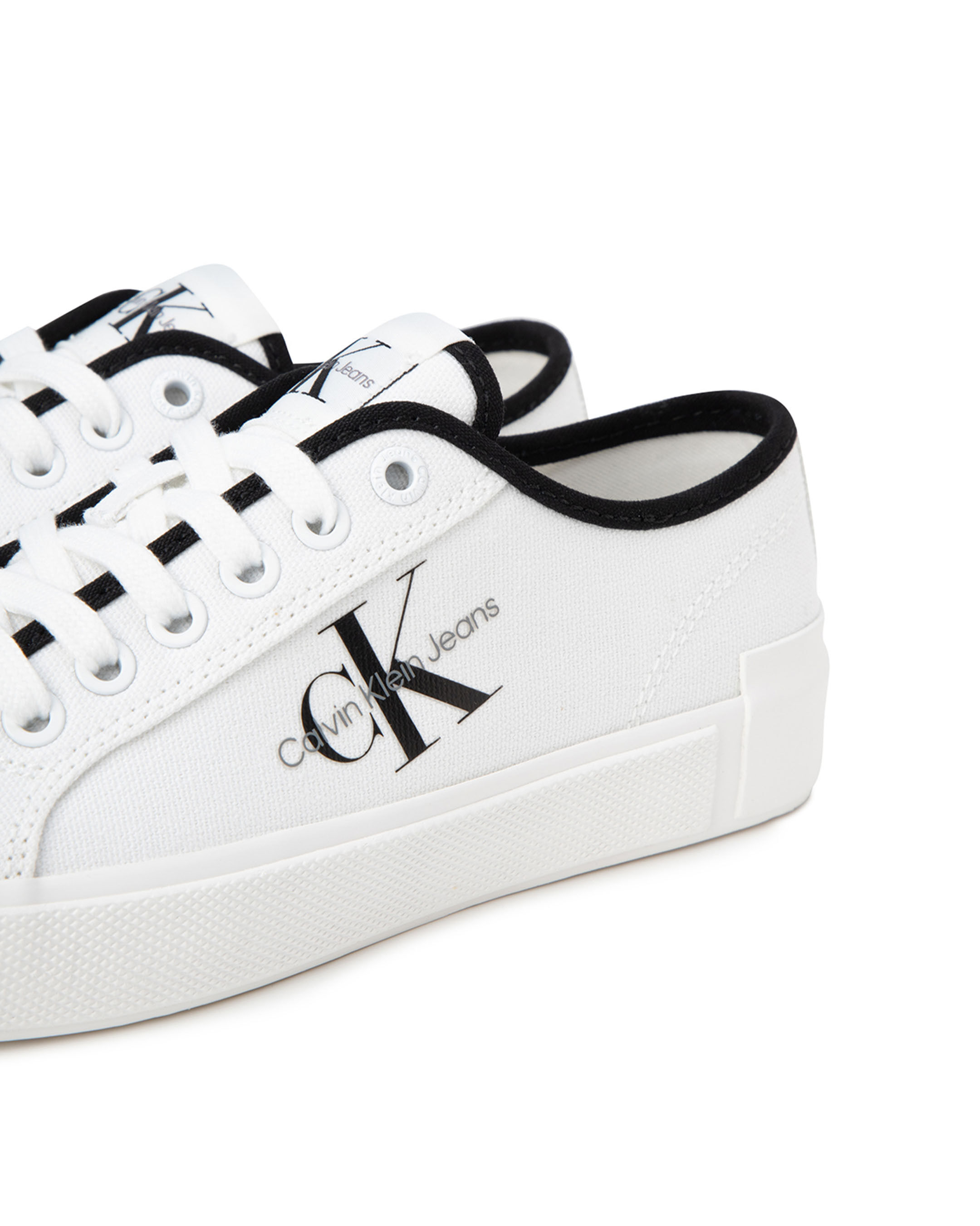 All white clearance calvin klein shoes