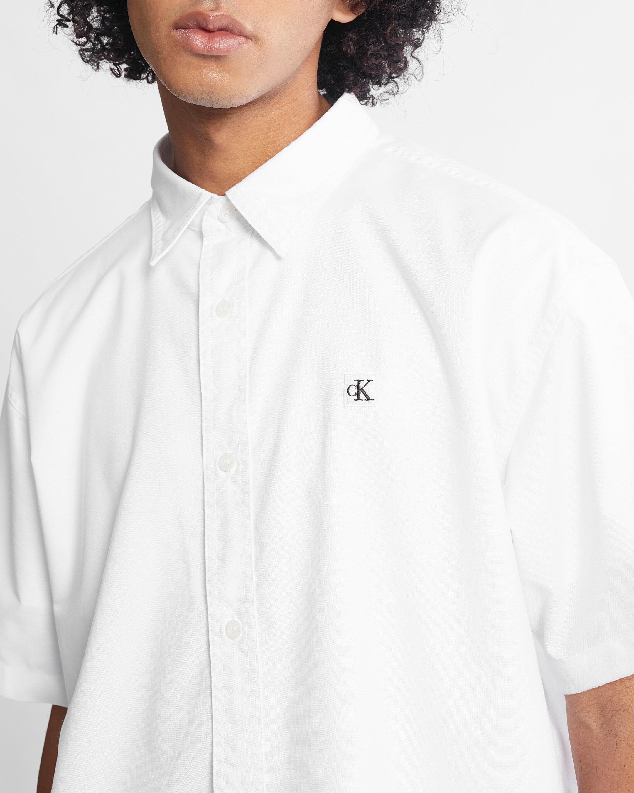 Calvin klein on sale oxford shirt