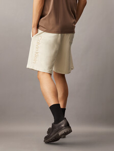 Standard Logo Terry Short, Turtledove, hi-res