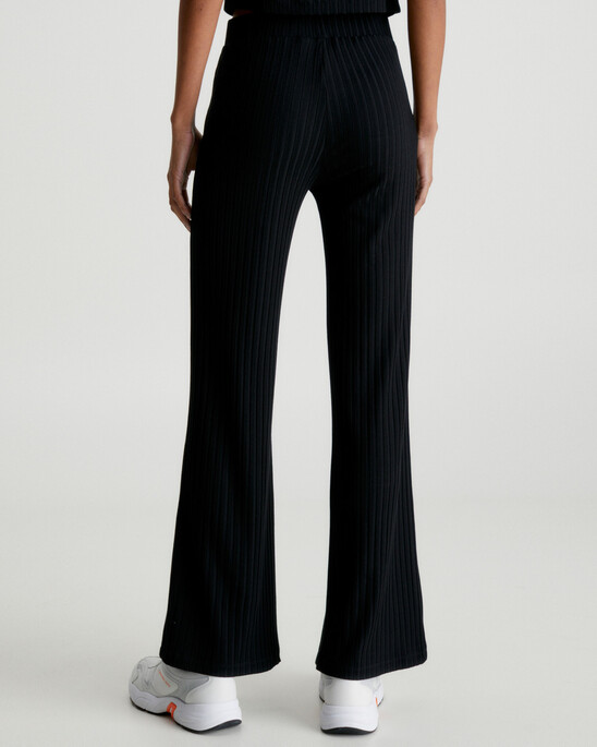 Elongated Rib Knit Pants