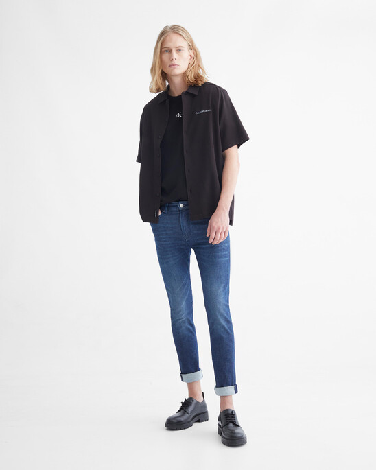 WAFFLE KNIT BUTTON-UP SHIRT